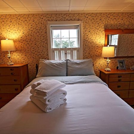 Lofted Cape Cottage By Leavetown Vacations サウス・ヤーマス エクステリア 写真