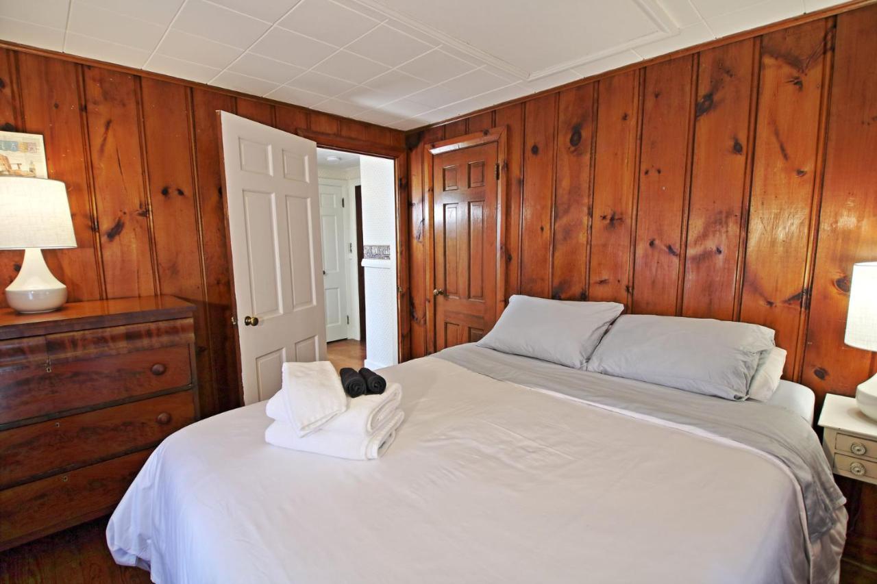 Lofted Cape Cottage By Leavetown Vacations サウス・ヤーマス エクステリア 写真